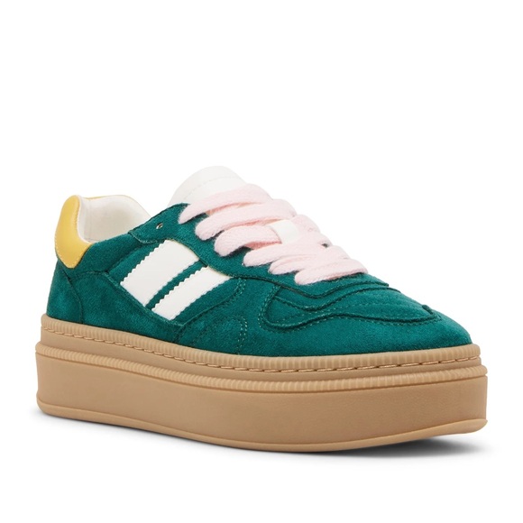 Steve Madden Shoes - NWOT Madden Girl Women’s Goalie Lace Up Platform Sneaker Green Multi Size 7.5
